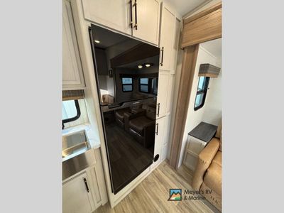 2025 Dutchmen RV Astoria - Photo 20