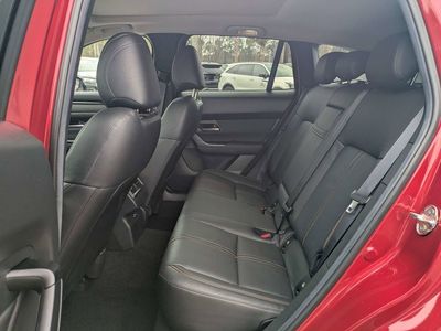 2025 Mazda CX-50 - Photo 12