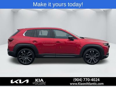 2025 Mazda CX-50 - Photo 2
