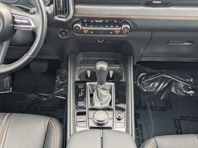 2025 Mazda CX-50 - Photo 18