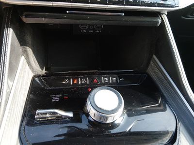 2023 Jeep Wagoneer L — photo 22 view