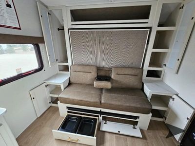 2026 Grand Design Transcend One - Photo 8
