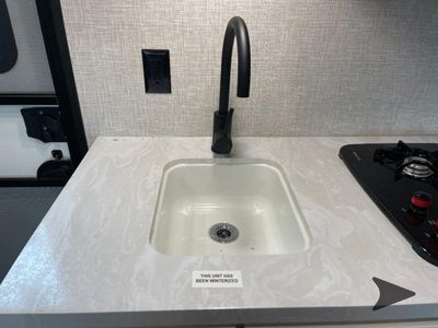 2025 Jayco Jay Flight SLX - Photo 18