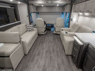 2026 Thor Motor Coach Riviera - Photo 3