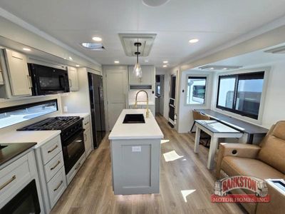 2026 Model Z Air 310 - Photo 22