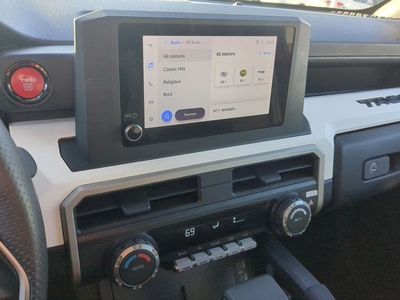 2024 Toyota Tacoma - Photo 11