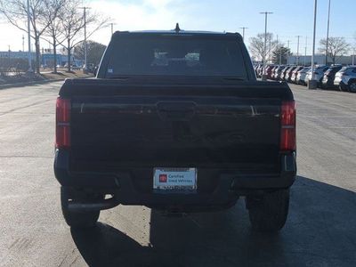 2024 Toyota Tacoma - Photo 6