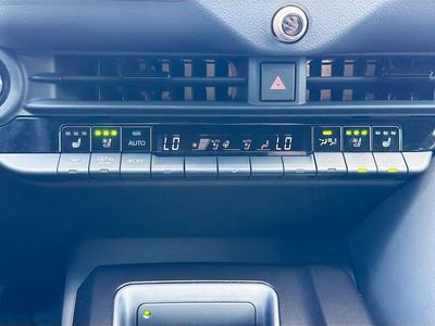 2026 Toyota Crown Signia - Photo 35