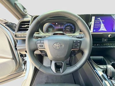 2026 Toyota Crown Signia - Photo 40
