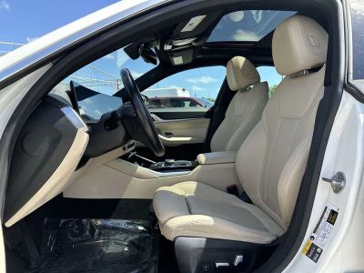 2024 BMW i4 — photo 13 view