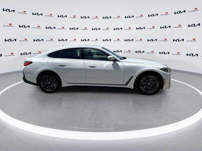 2024 BMW i4 — photo 9 view