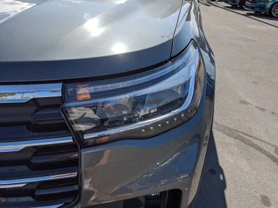 2026 Ford Explorer — photo 10 view