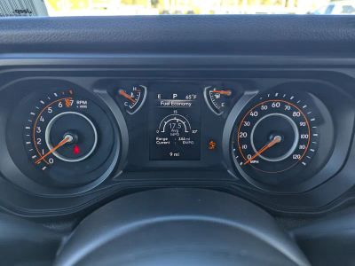 2026 Jeep Gladiator — photo 19 view