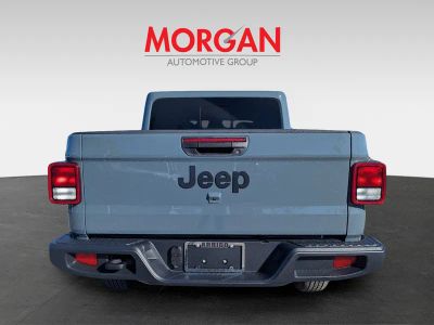 2026 Jeep Gladiator — detail view