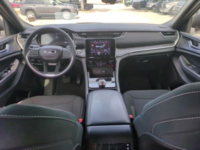 2025 Jeep Grand Cherokee L — photo 15 view
