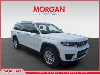 2025 Jeep Grand Cherokee L Laredo in White — front three-quarter view
