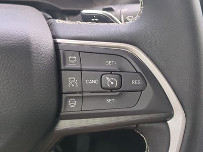 2025 Jeep Grand Cherokee L — photo 27 view
