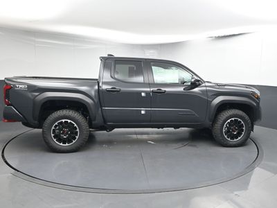 2025 Toyota Tacoma i-FORCE MAX TRD Off-Road i-FORCE MAX Truck Double Cab — photo 8 view