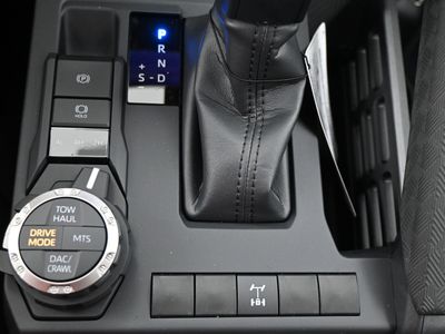 2025 Toyota Tacoma i-FORCE MAX TRD Off-Road i-FORCE MAX Truck Double Cab — photo 12 view