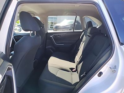 2022 Toyota RAV4 — photo 39 view