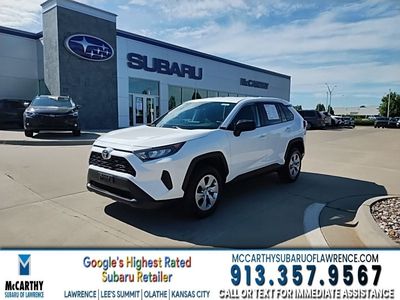 2022 Toyota RAV4 4432 — front three-quarter view
