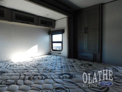2022 Dutchmen RV Kodiak Ultimate - Photo 32