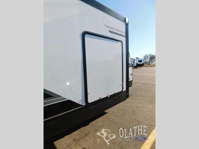 2022 Dutchmen RV Kodiak Ultimate - Photo 4