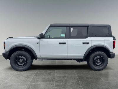 2026 Ford Bronco — side profile view