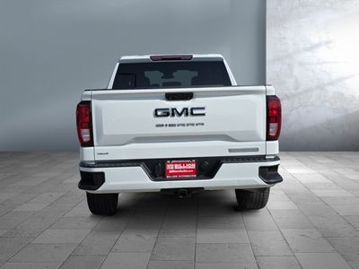2023 GMC Sierra 1500 — detail view