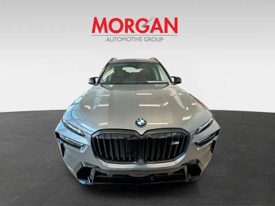2026 BMW X7 — side profile view