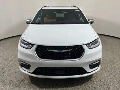 2026 Chrysler Pacifica — rear three-quarter view