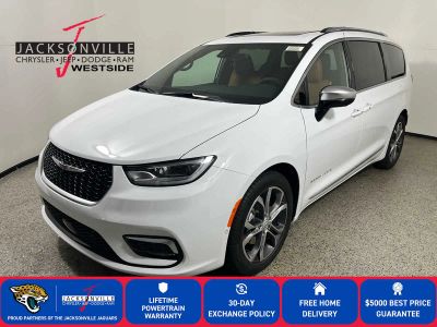 2026 Chrysler Pacifica Pinnacle in Bright White Clear-Coat Exterior Paint — front three-quarter view