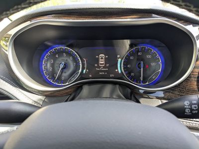 2023 Chrysler Pacifica - Photo 28