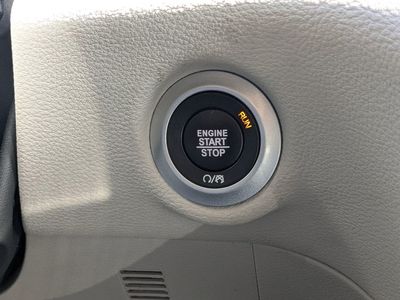 2023 Chrysler Pacifica - Photo 30
