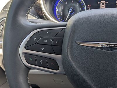 2023 Chrysler Pacifica - Photo 24