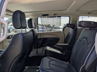 2023 Chrysler Pacifica - Photo 13