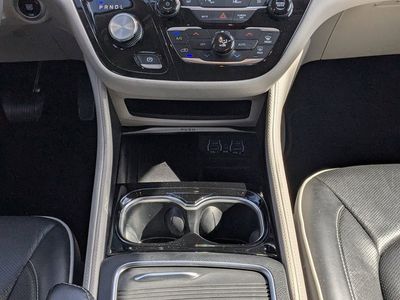 2023 Chrysler Pacifica - Photo 18