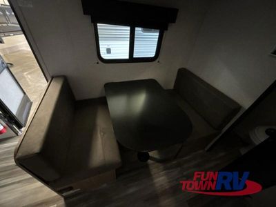 2026 Jayco Jay Flight SLX - Photo 4