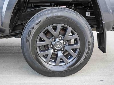2021 Toyota Tacoma - Photo 10