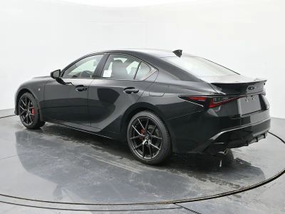 2026 Lexus IS - Photo 3