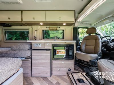 2026 Winnebago Travato - Photo 13