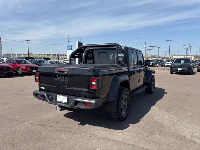 2020 Jeep Gladiator — detail view