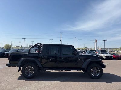 2020 Jeep Gladiator — interior view