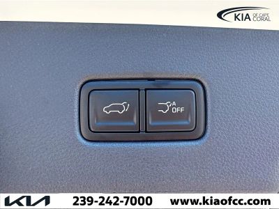 2026 Kia Carnival — photo 12 view