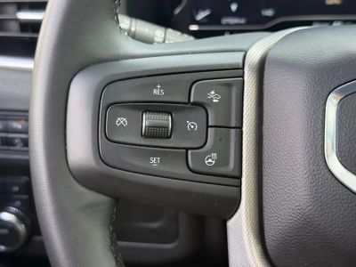 2024 GMC Yukon - Photo 32