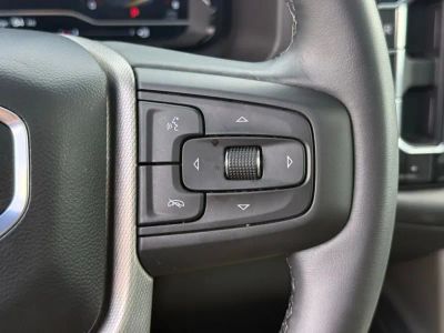 2024 GMC Yukon - Photo 33