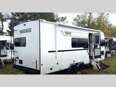 2026 Winnebago Thrive - Photo 4