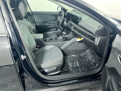 2025 Kia K4 — photo 27 view