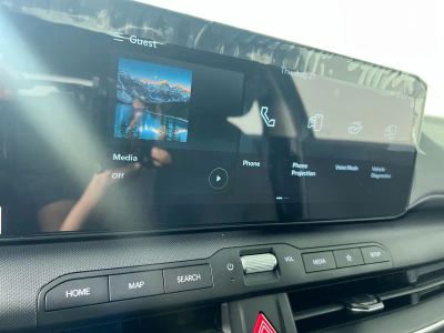 2025 Kia K4 — photo 23 view