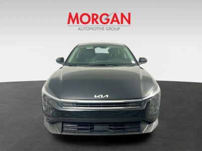 2025 Kia K4 — photo 8 view